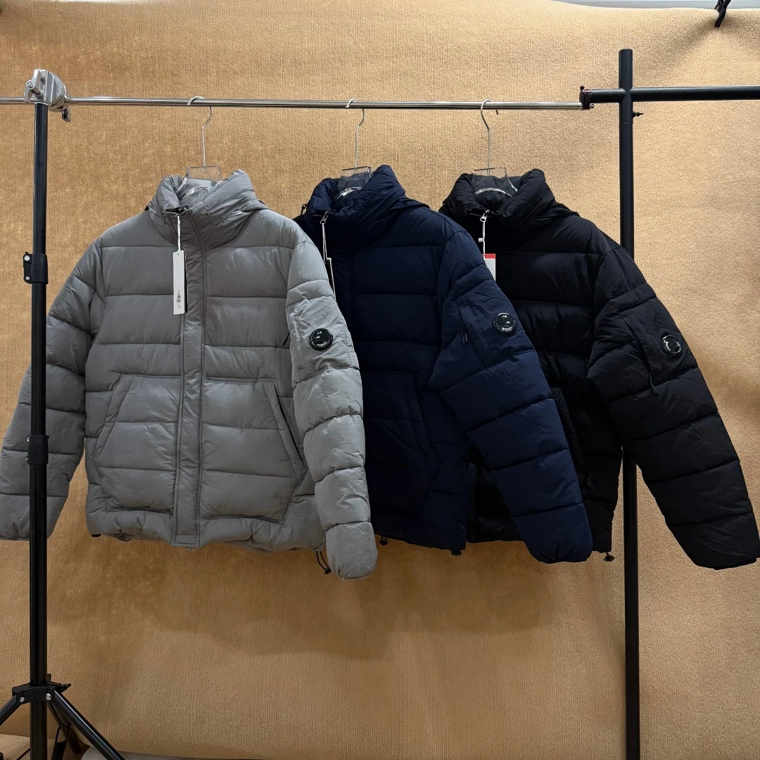C.P. COMPANY  Hat Lightweight Windproof Horizontal-Quilted Utility Padded Jacket