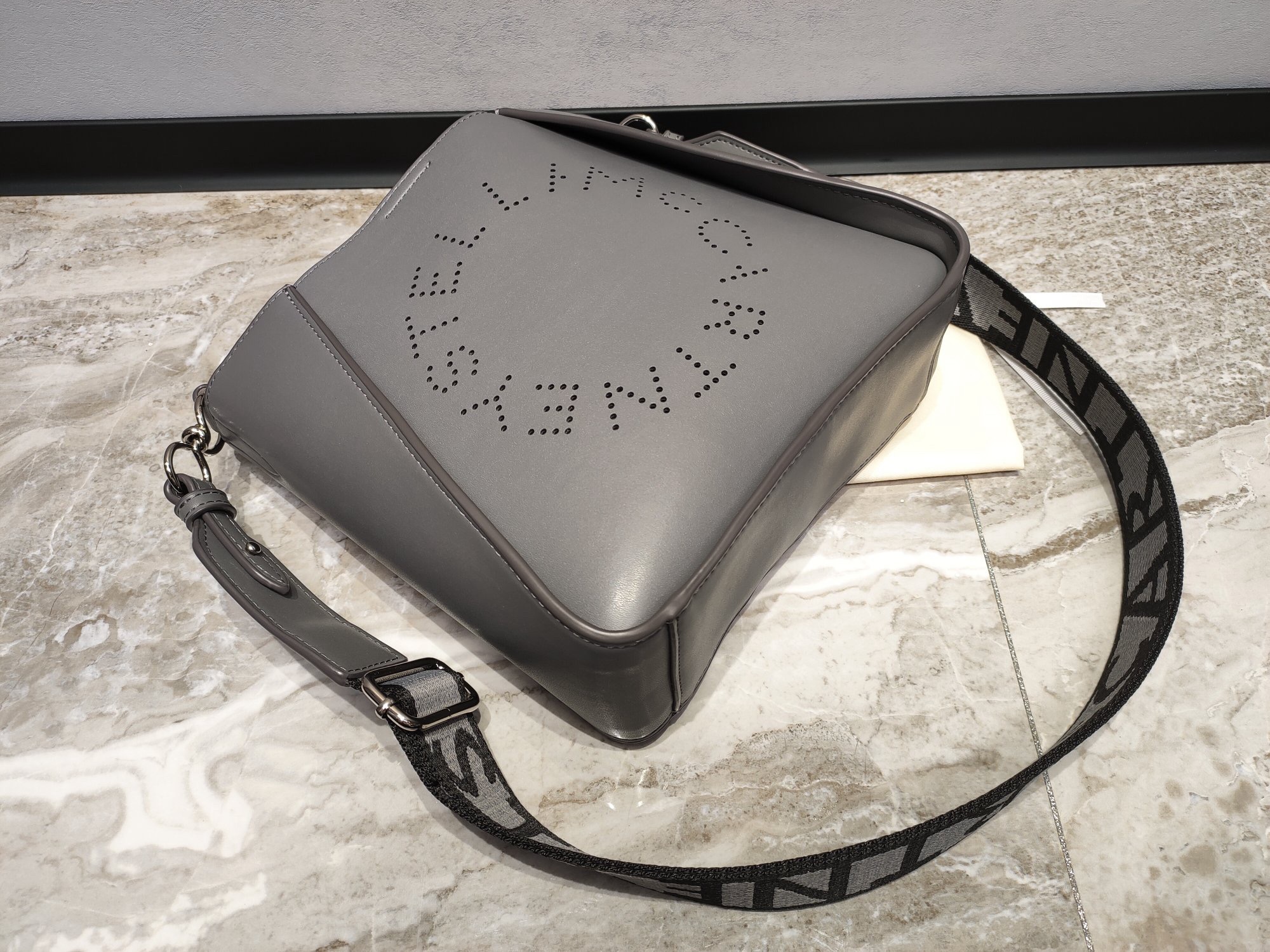 Stella McCartney Women Shoulder Bags Size 23*23*8cm