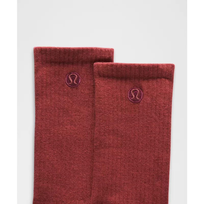 Unisex Daily Essential Crew Socks