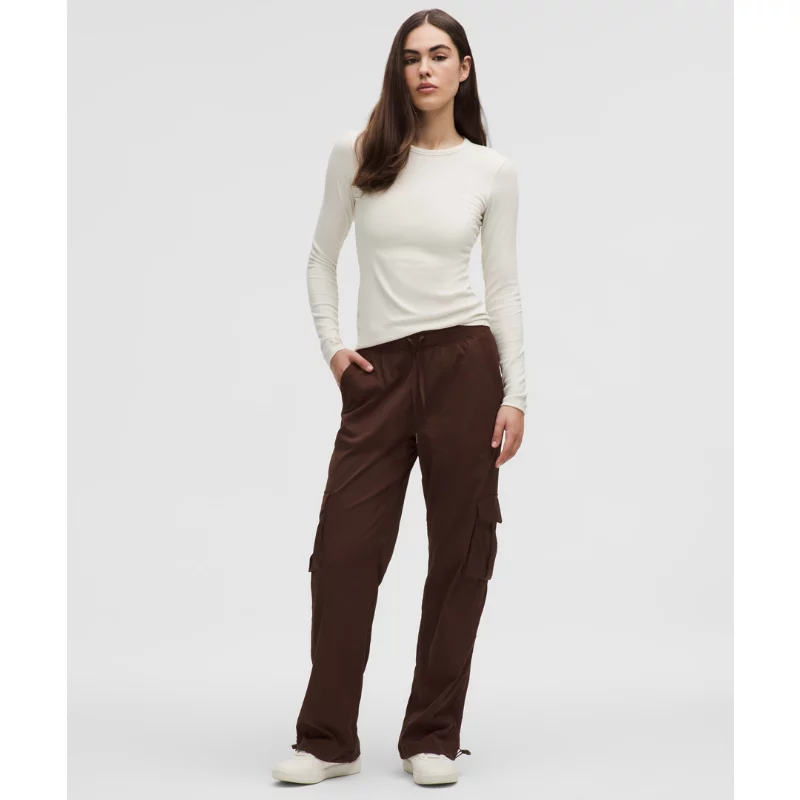Dance Studio Relaxed-Fit Mid-Rise Cargo Pant