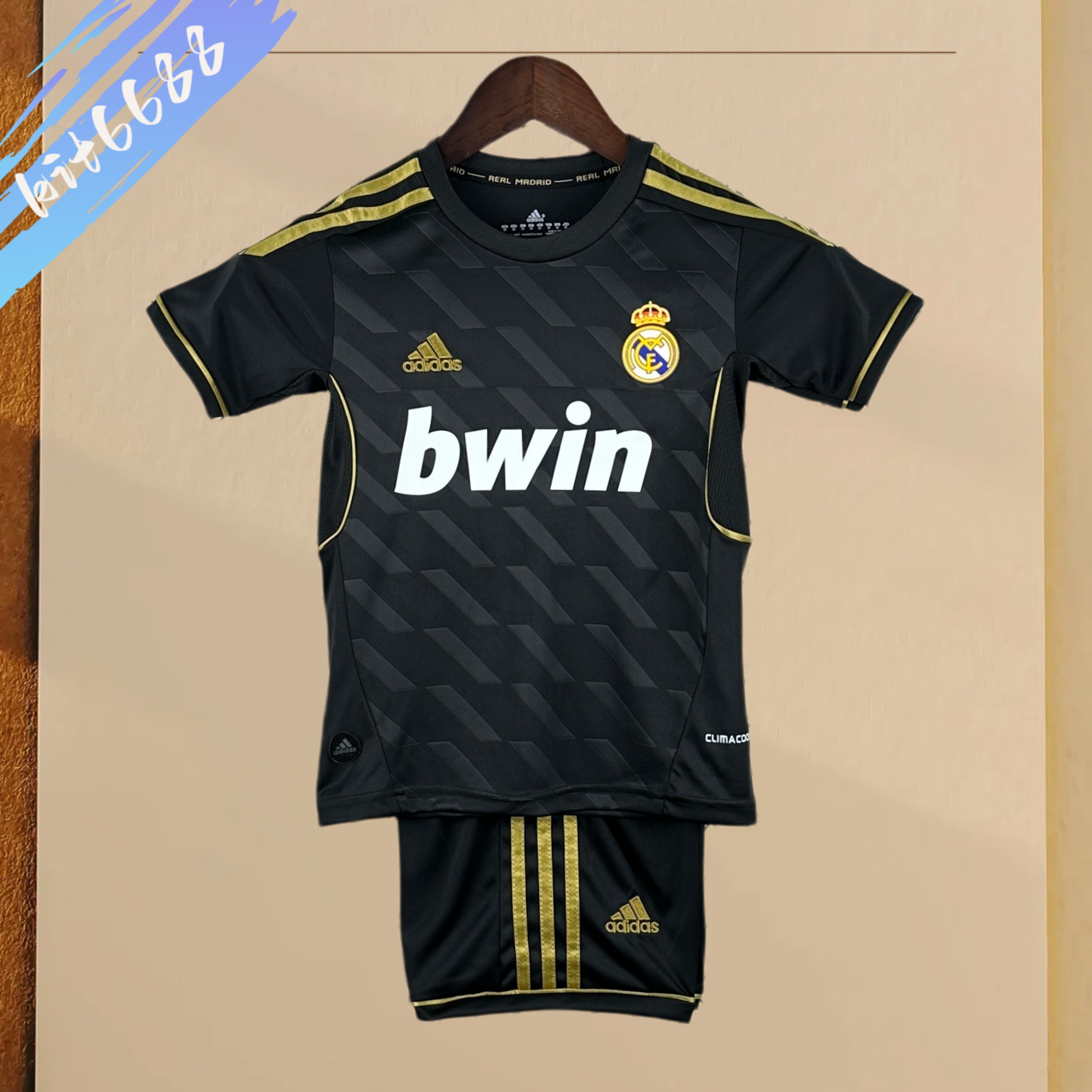 2011/2012 Real Madrid Away Retro Kids Set