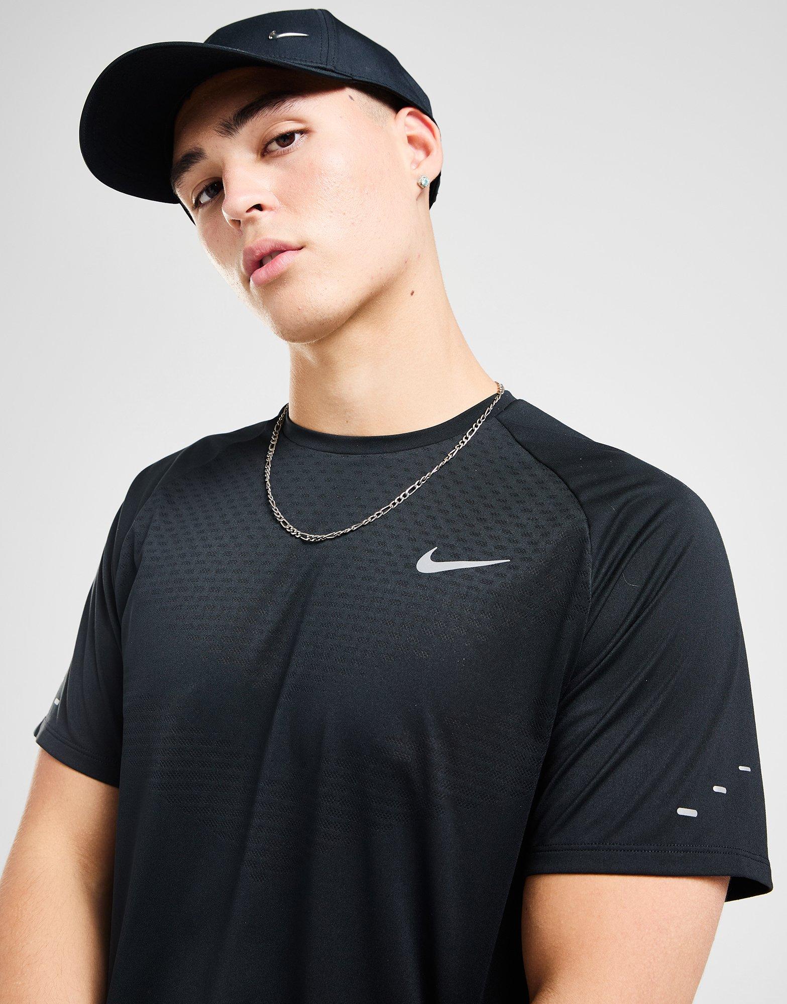 Nike Stride T-Shirt