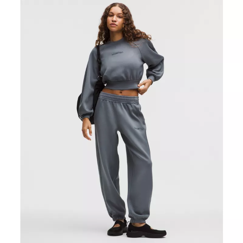 Smooth Spacer Mid-Rise Jogger Wash