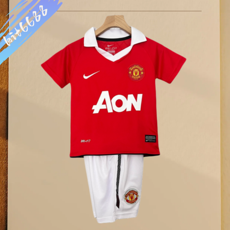10/11 Manchester United home ground Retro Football Soccer Kids Kit