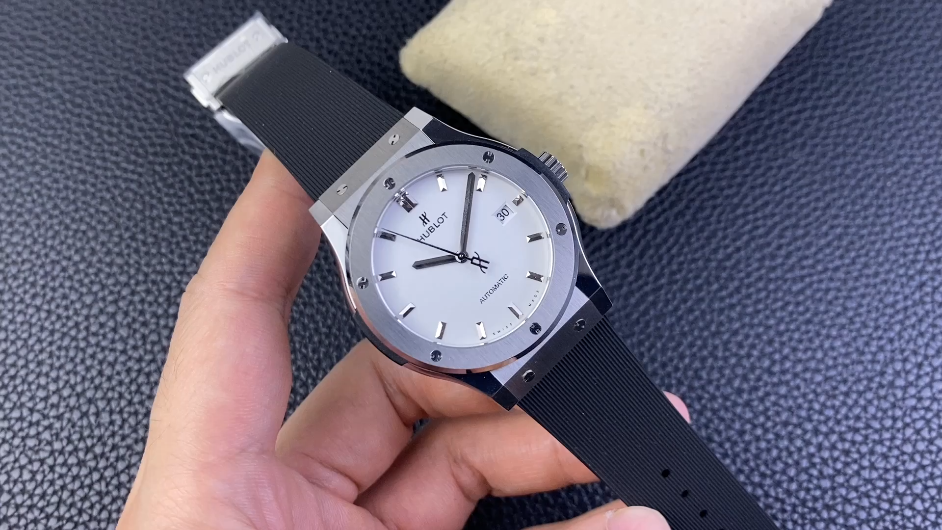 Hublot Classic Fusion 511.co.1181.rx 45mm Mens