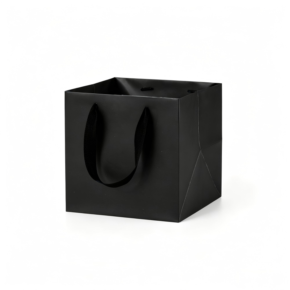 In-stock square kraft paper bags, thickened flower tote bags, baking gift packaging bags, Christmas gift bags with a high-end feel