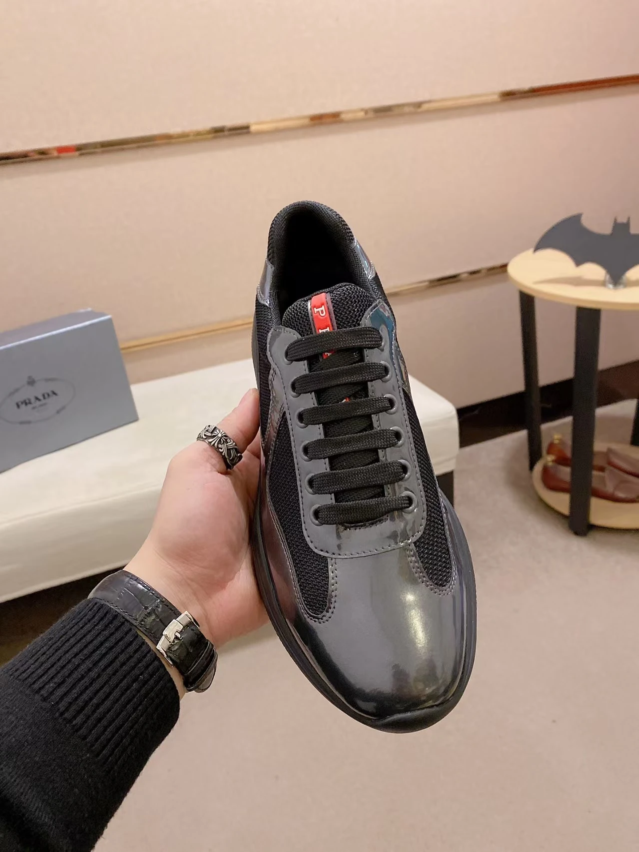 Prada top quality lacquer shoes