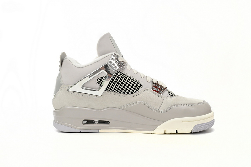 Air Jordan 4 WMNS Frozen Moments AQ9129-001