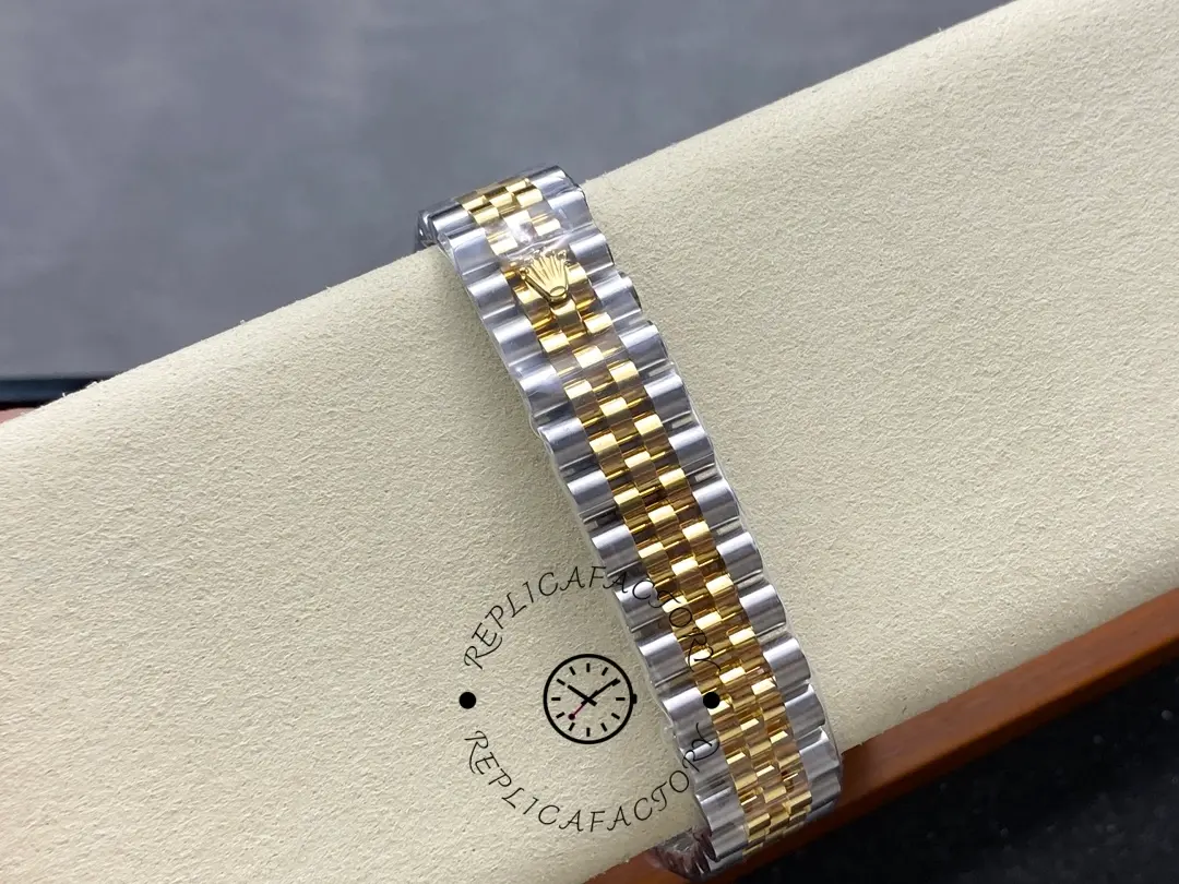 Rolex Datejust 31mm Stainless Steel and Yellow Gold 278383RBR 0016 Green VI Roman Jubilee