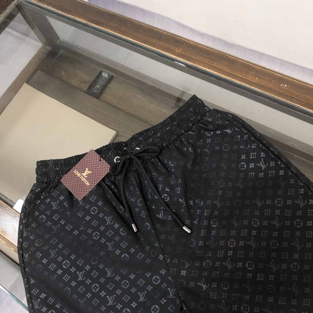 Louis Vuitton Beach Shorts Size M-XXXL