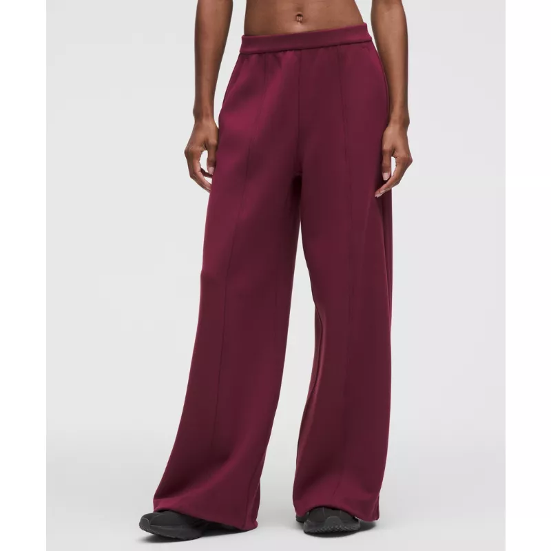 Smooth Spacer High-Rise Wide-Leg Pant Regular