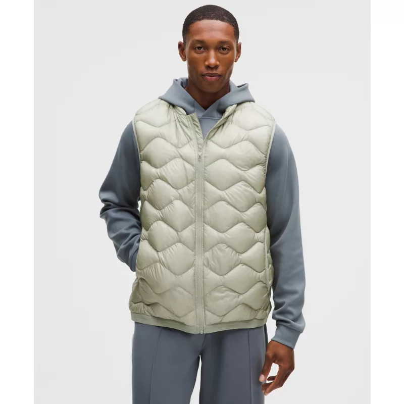 Men's Featherweight 900-Down-Fill Quilted Vest