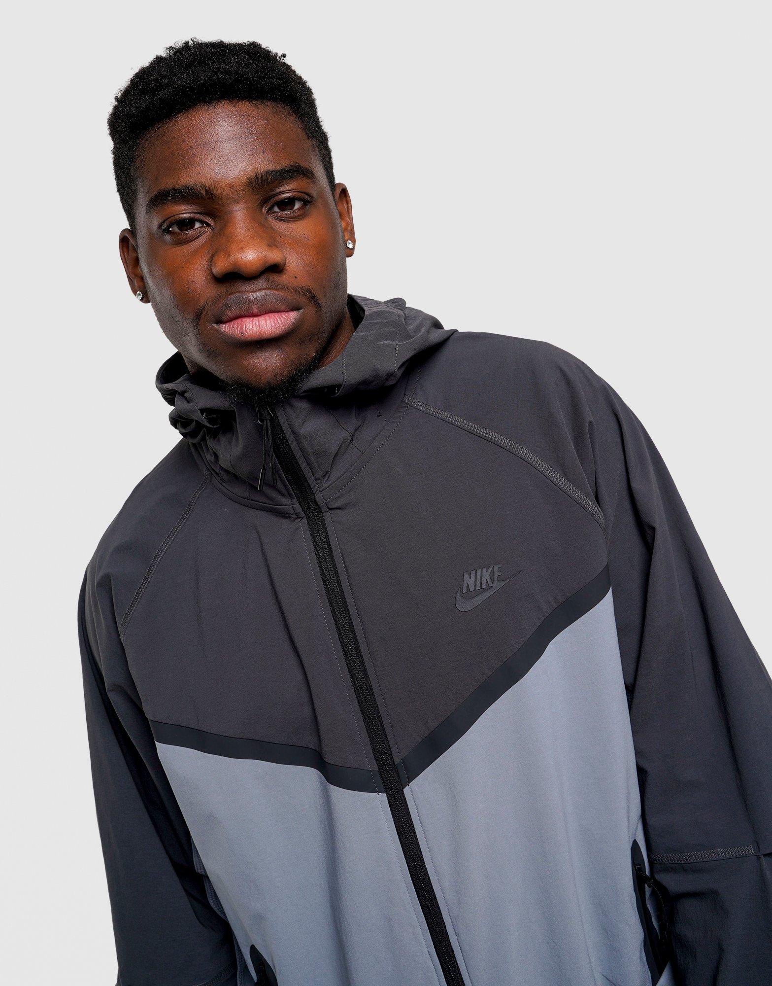Nike Webjacke (Herren) Tech