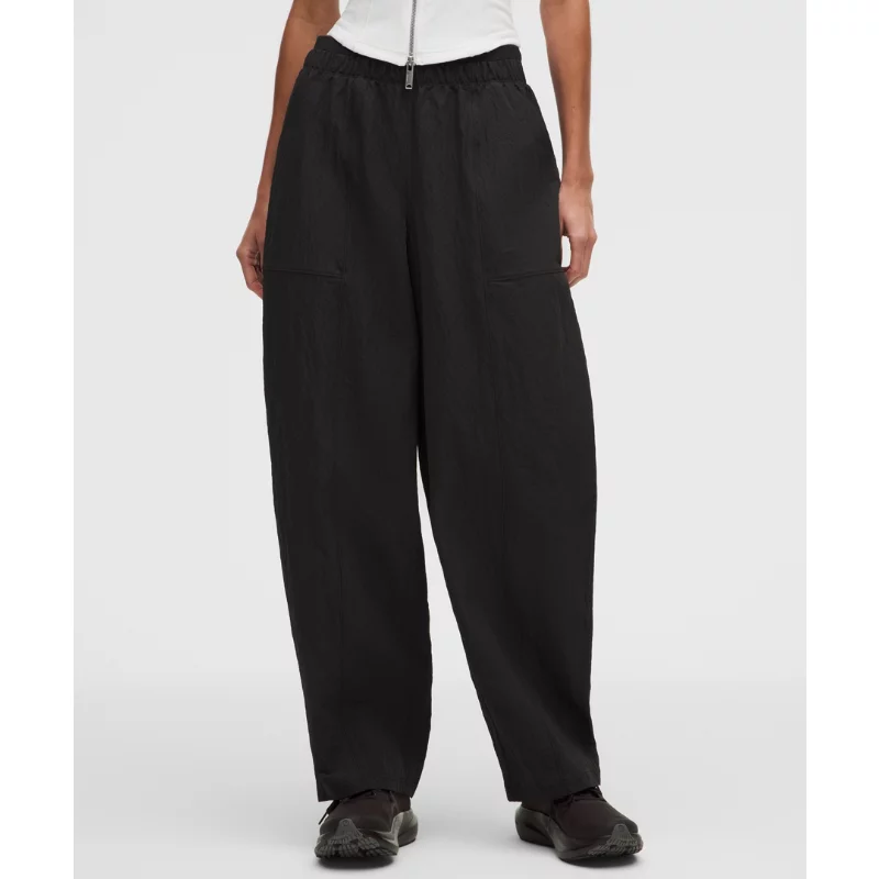 Crinkle Nylon Mid-Rise Barrel-Leg Pant Short