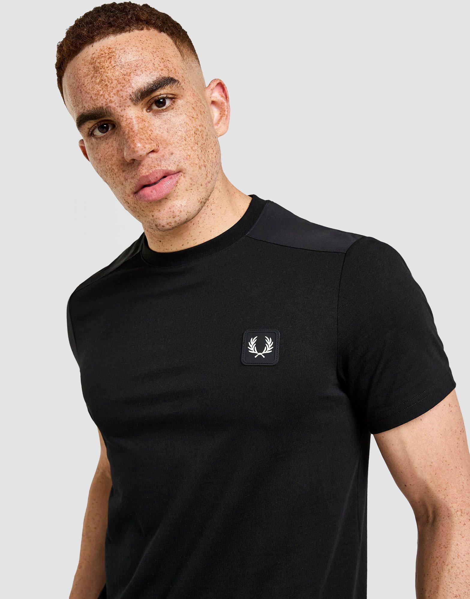 Fred Perry Badge Panel T-Shirt