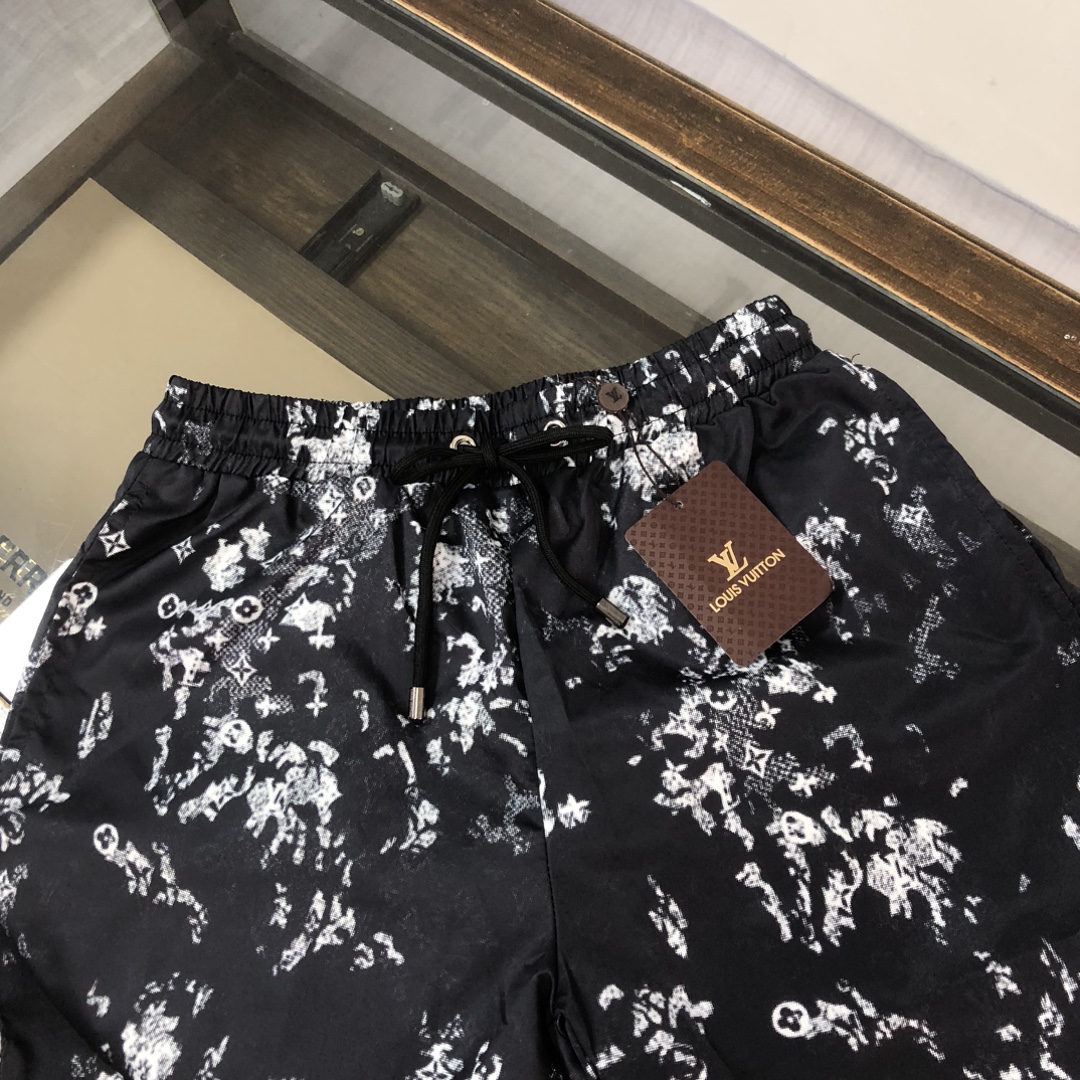 Louis Vuitton Beach Shorts Size M-XXXL