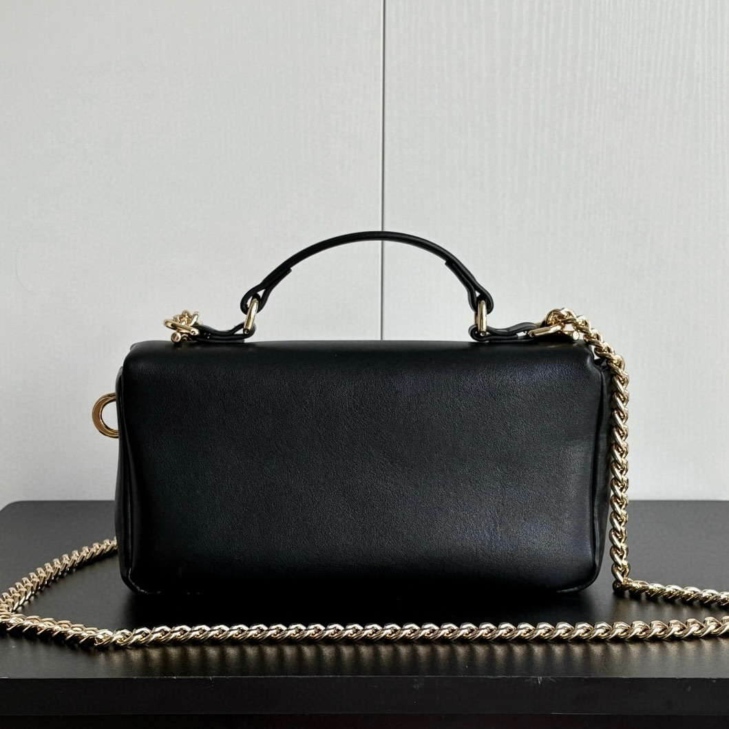 GUCCI 806017