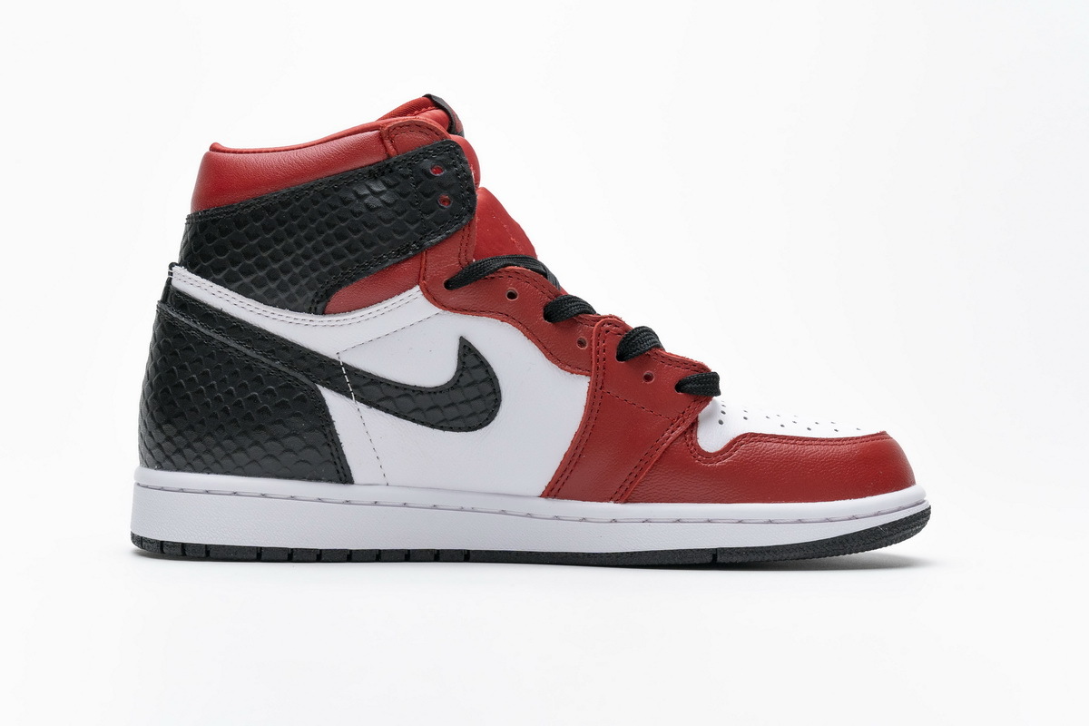 Air Jordan 1 Retro High Satin Snake Chicago (W) CD0461-601