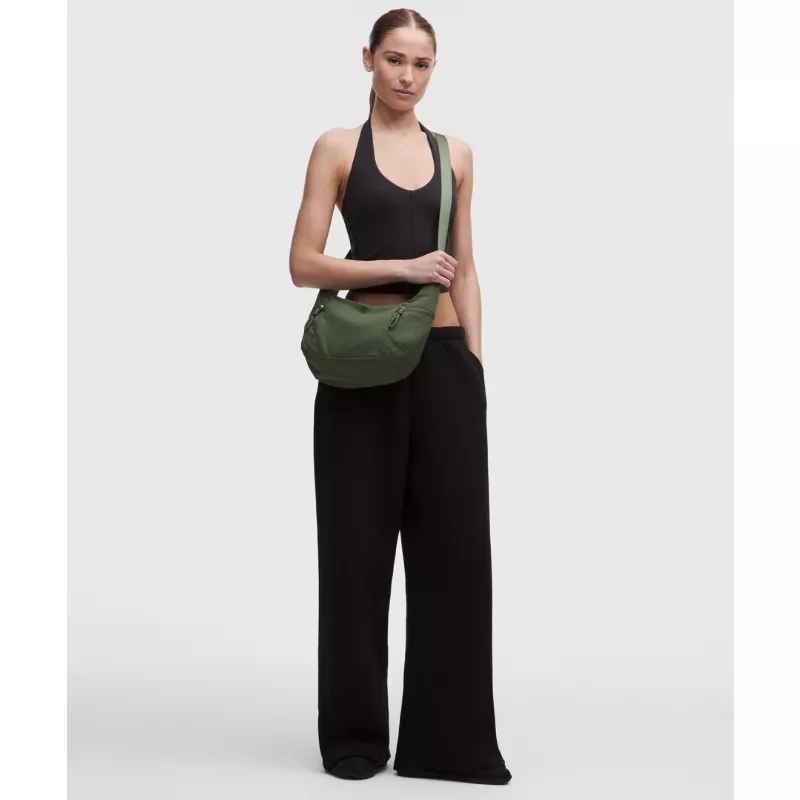 Slouchy Sling Bag 6L