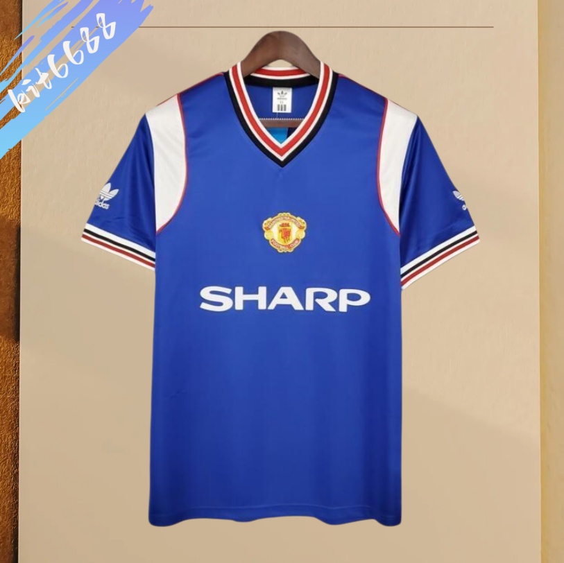 85/86 Manchester United Away retro football jersey