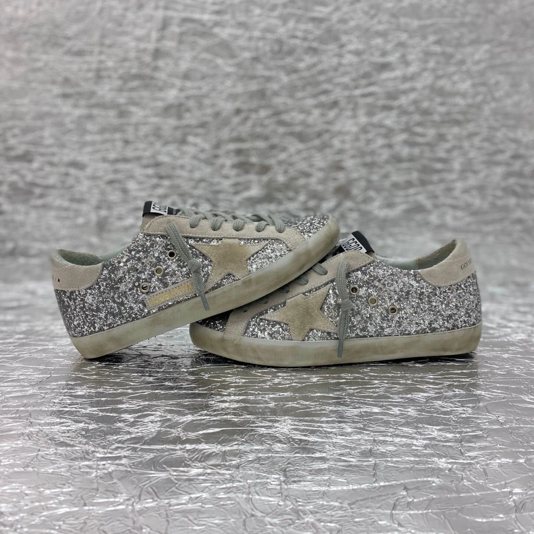 Golden Goose Super Star Dirty shoes made of top-grain cowhide