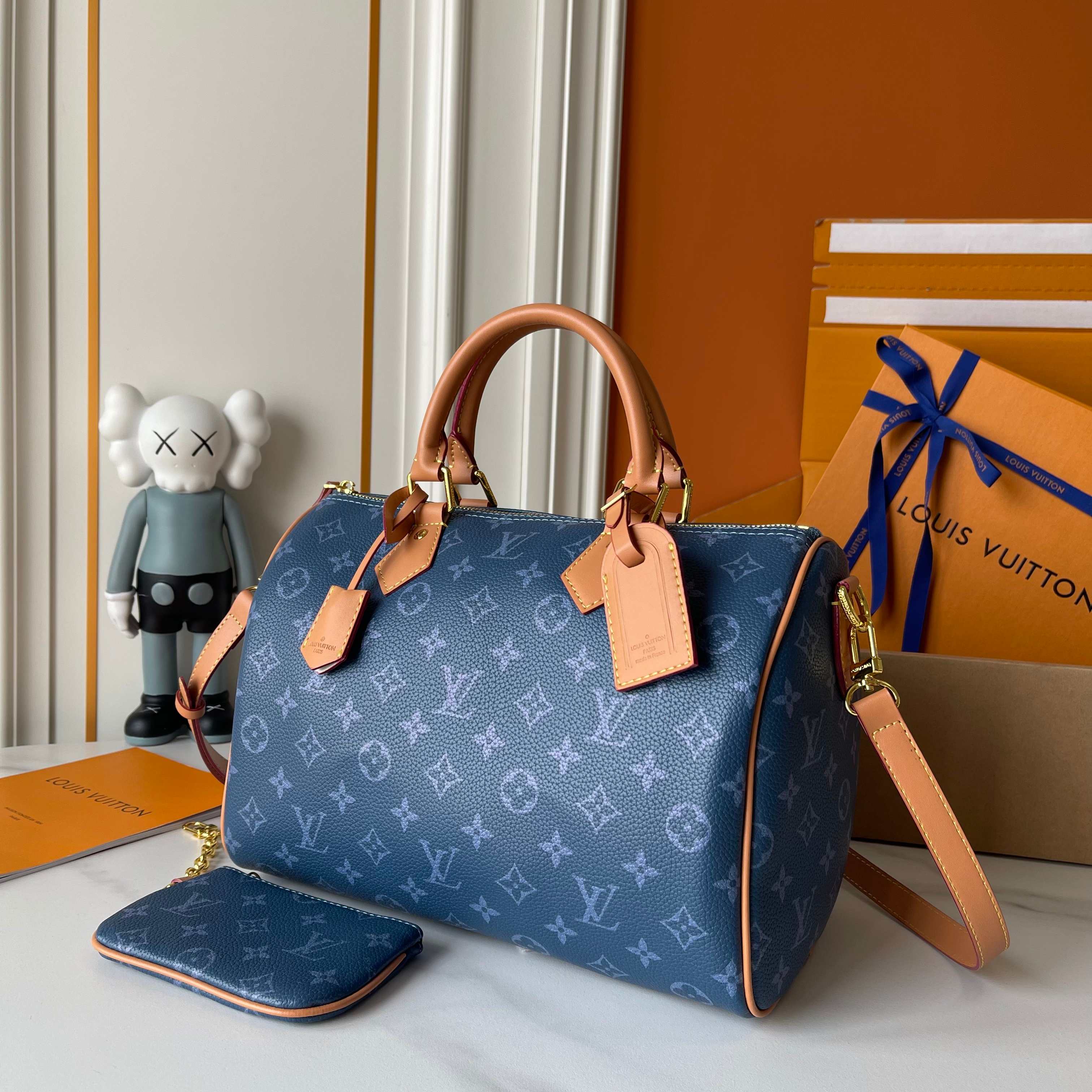 Louis Vuitton Speedy Bandoulière 30 Monogram Leather