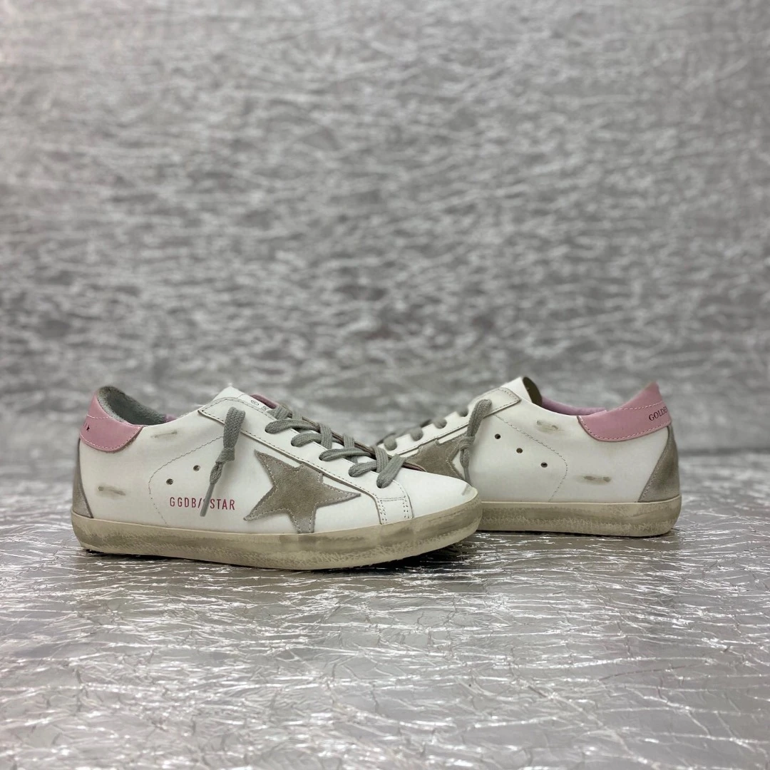 Golden Goose Super Star Dirty shoes made of top-grain cowhide