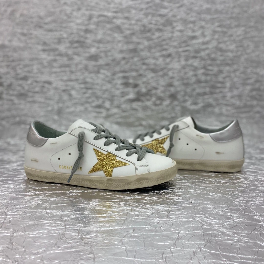 Golden Goose Super Star Dirty shoes made of top-grain cowhide