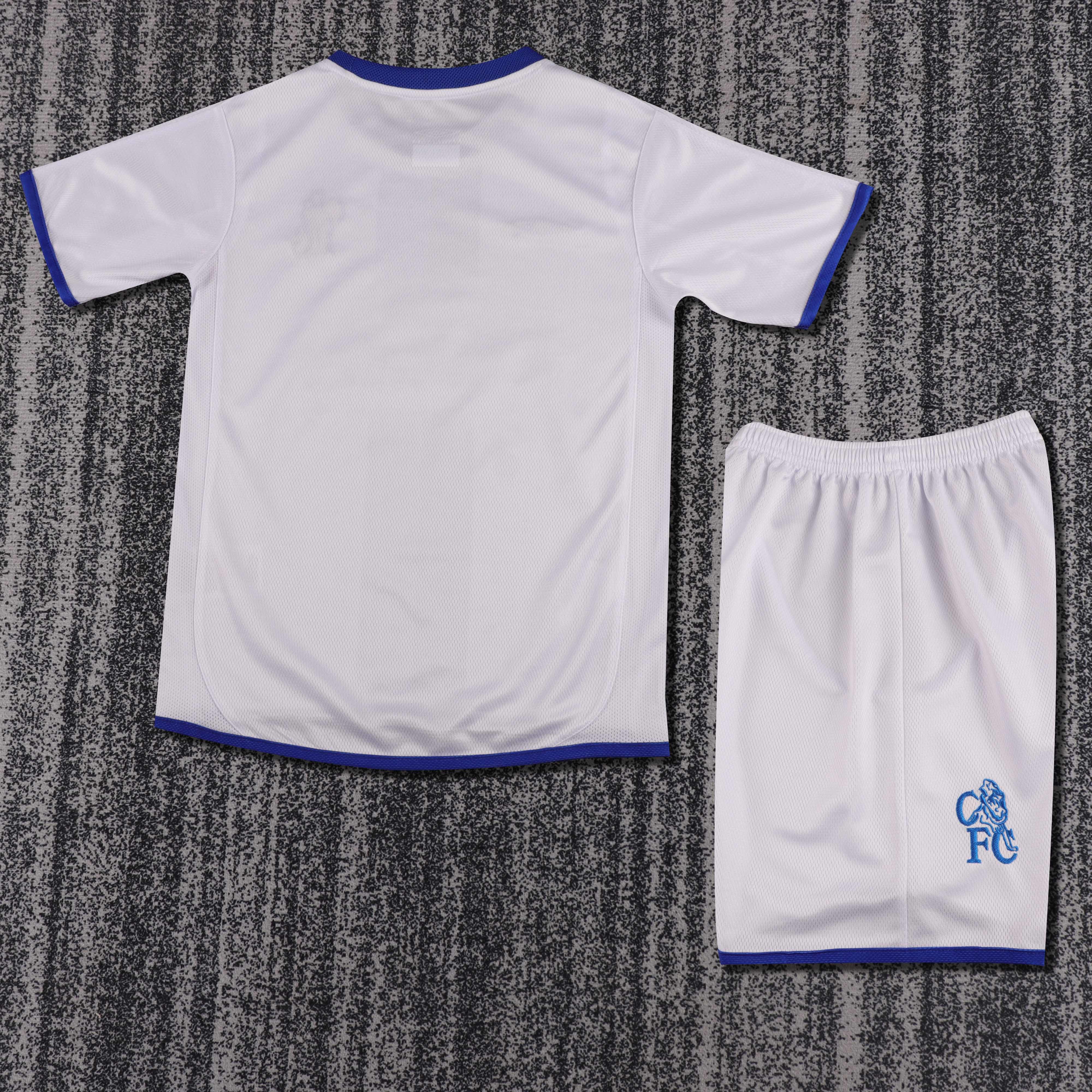 2003/2005 Chelsea Retro Away Football Shirt (Kids Kit)