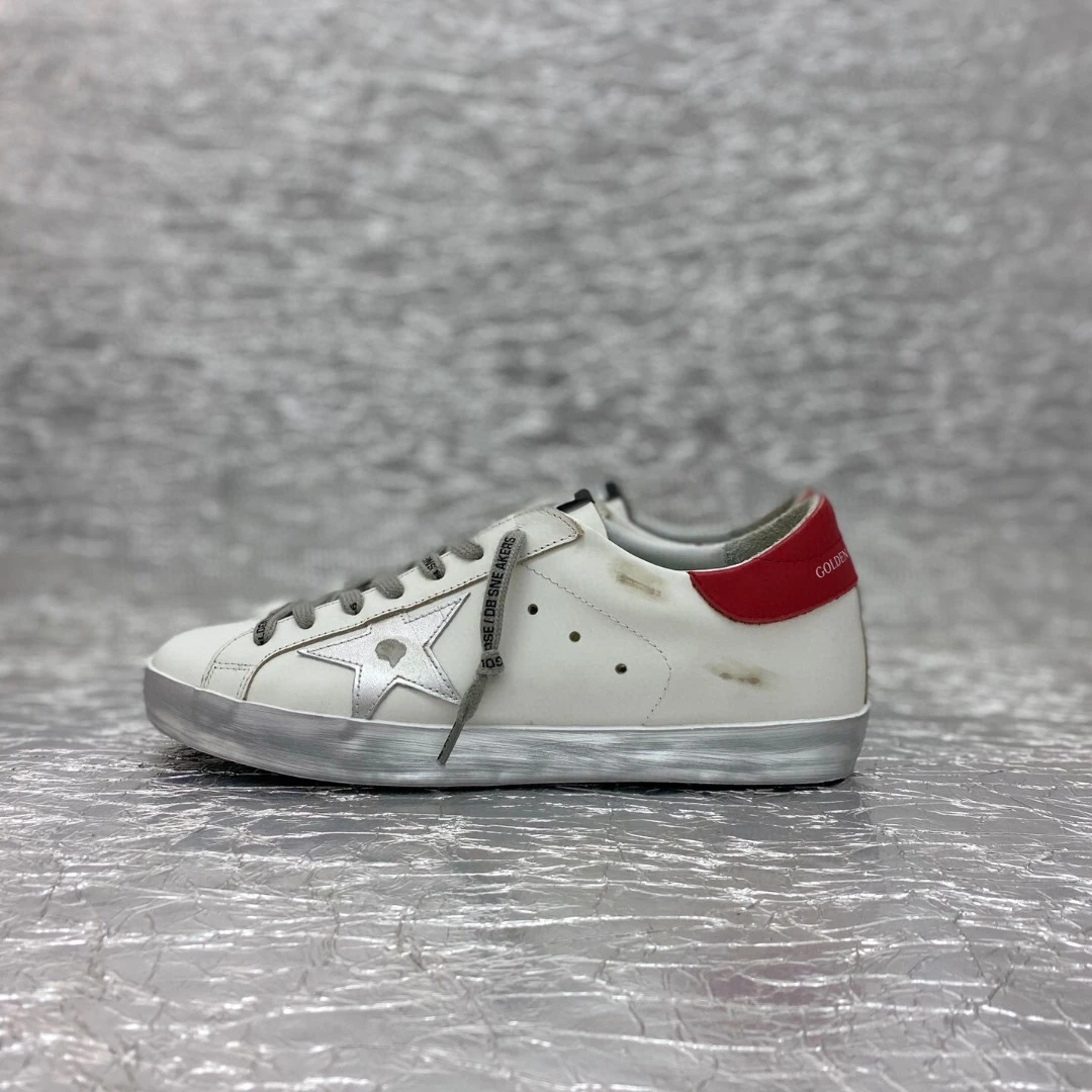 Golden Goose Super Star Dirty shoes made of top-grain cowhide
