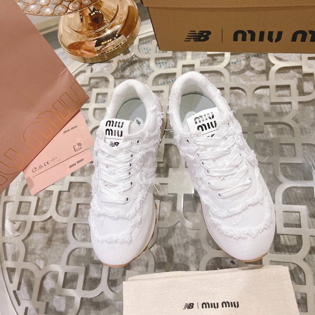 MiuMiu x New Balance Sneaker Size 35-41