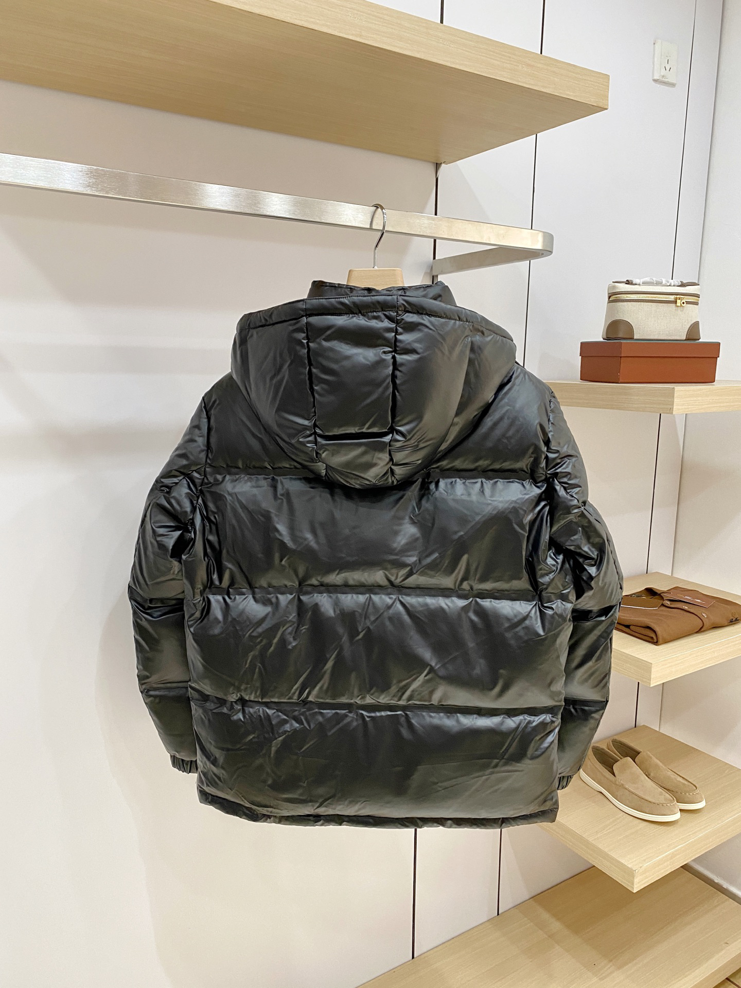 Prada Herbst/Winter 2026 Daunenjacke Größe S-XL