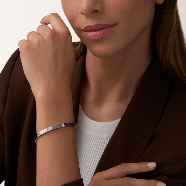 LOVE bracelet, medium model 18K white gold 4.8 mm