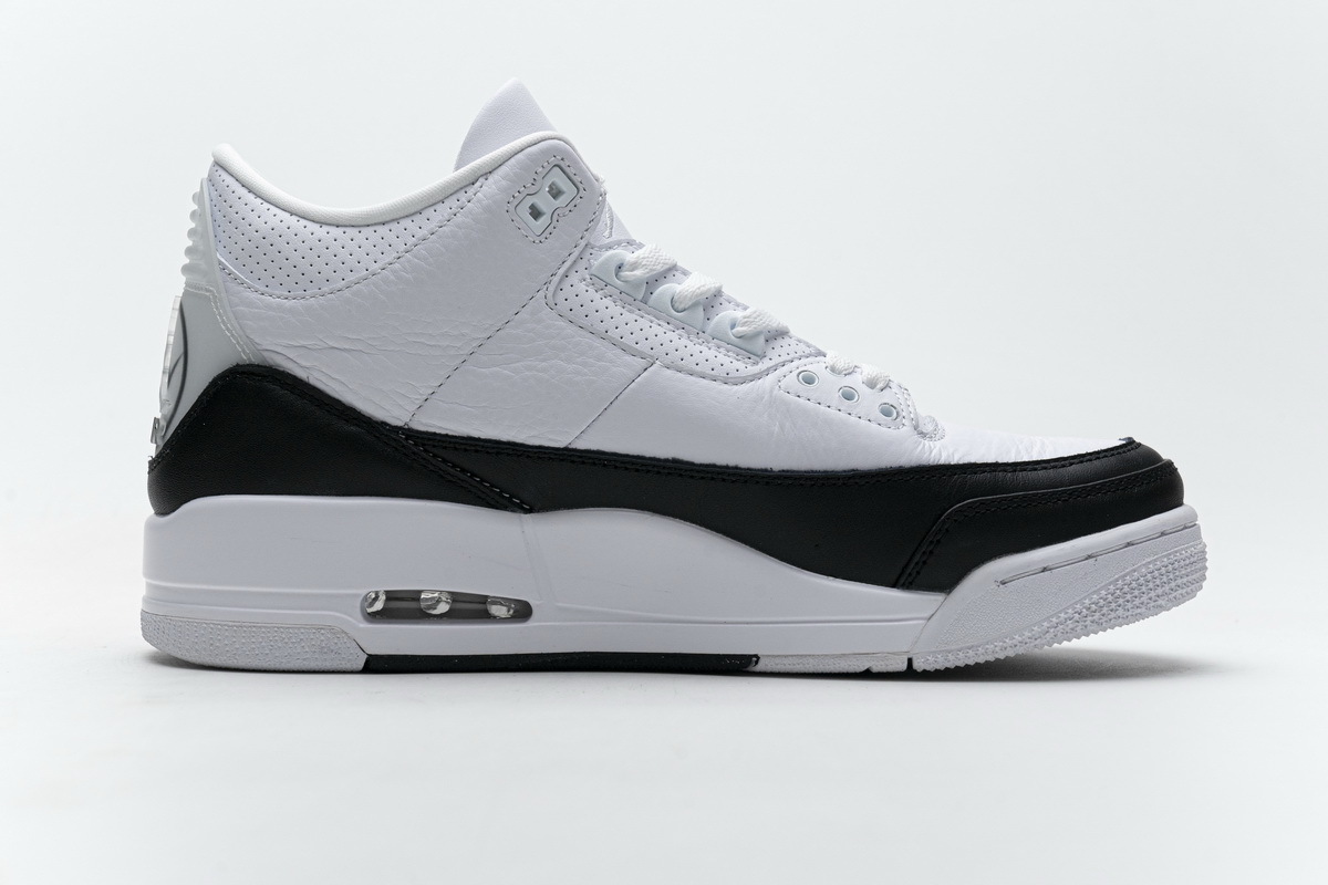 Air Jordan 3 Retro Fragment DA3595-100