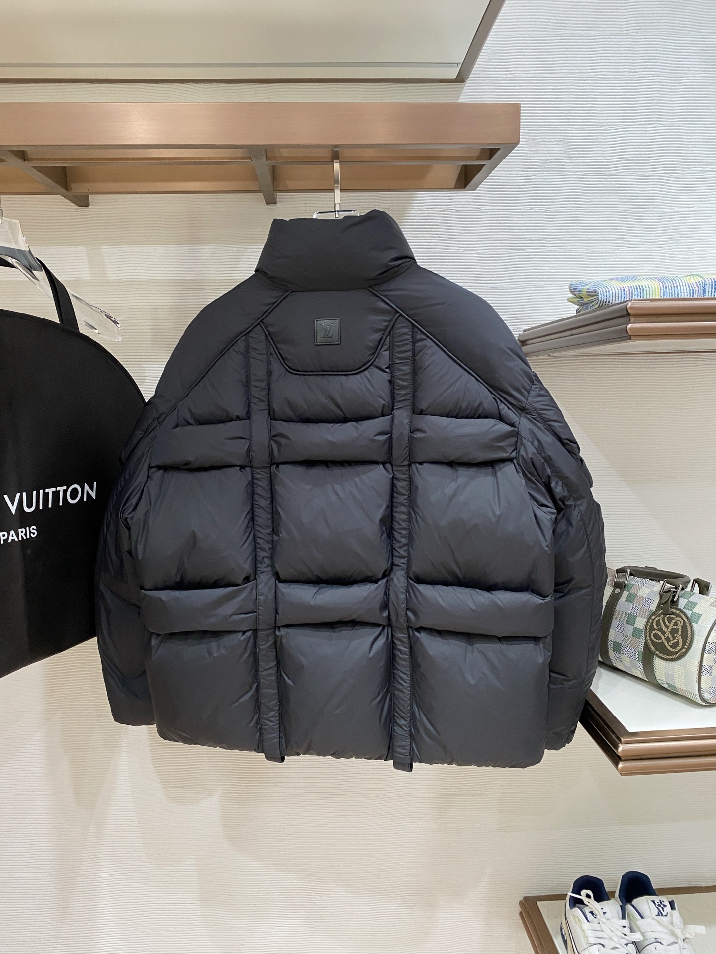 Louis Vuitton Herbst/Winter 2026 Daunenjacke Größe M-3XL