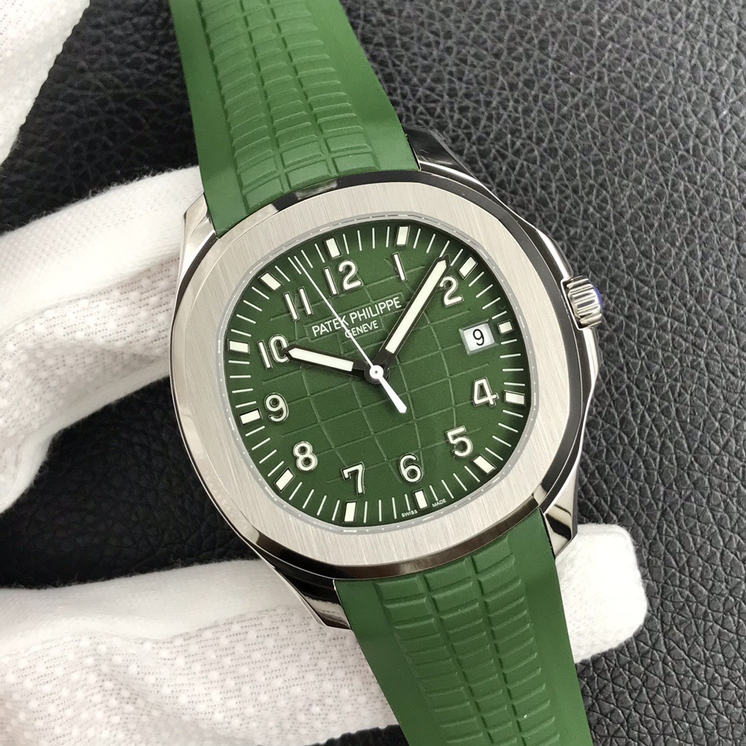 Patek Philippe Aquanaut ref 5168G‑010 White Gold 42.2mm