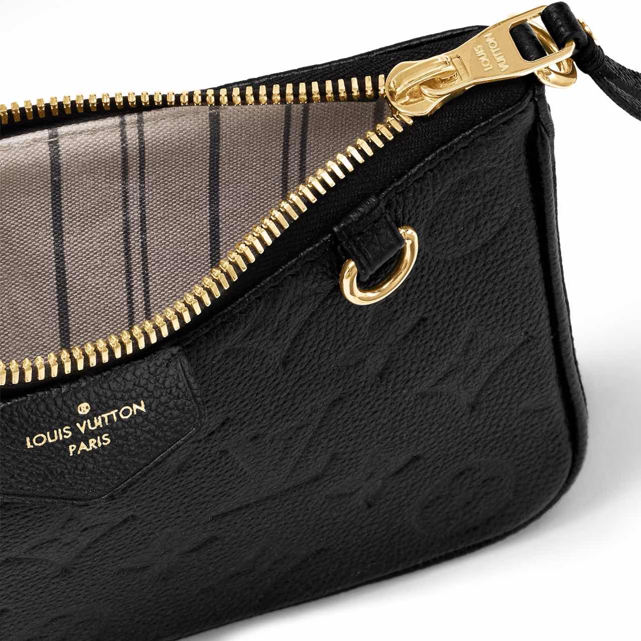Easy Pouch On Strap M80349