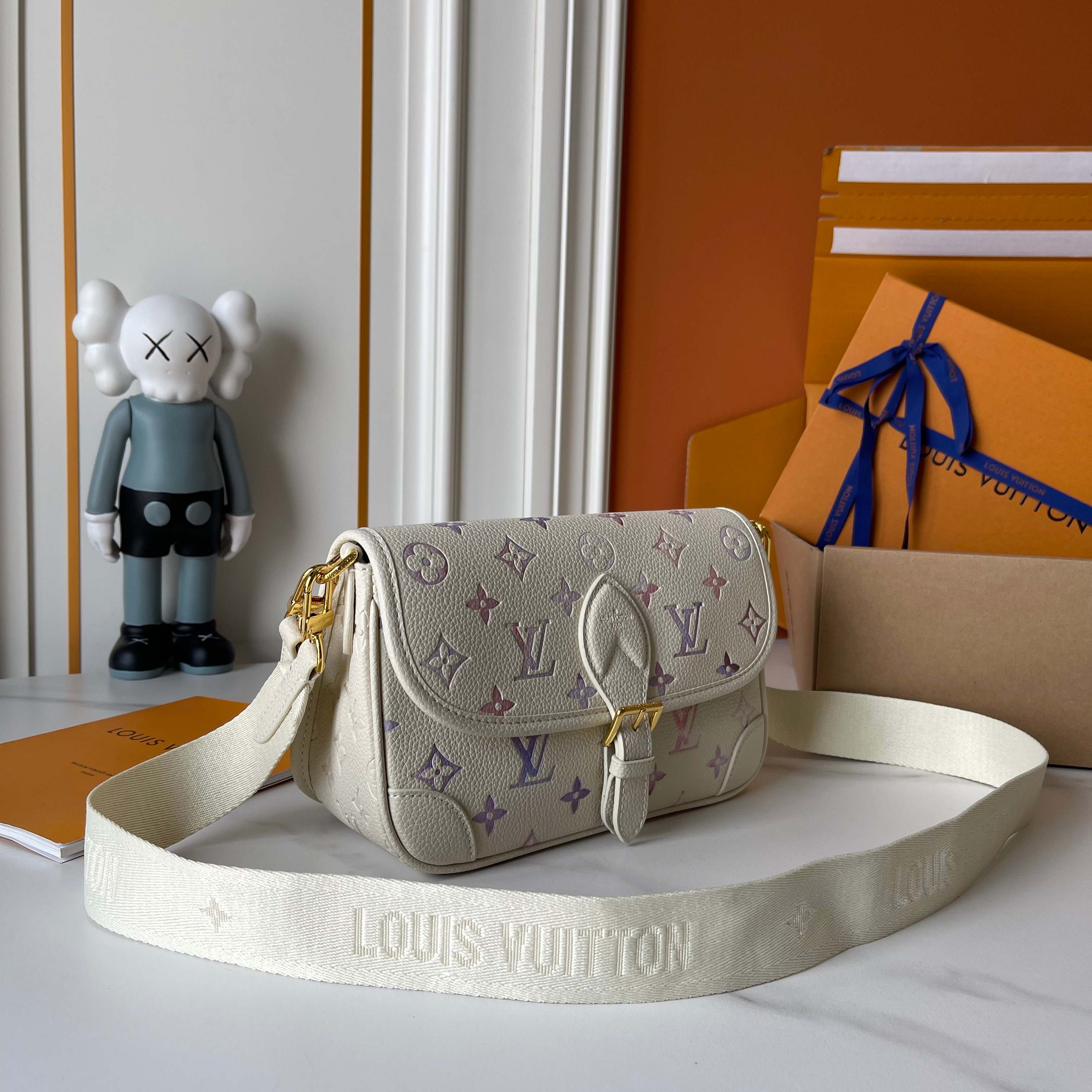 LV new Diane handbag