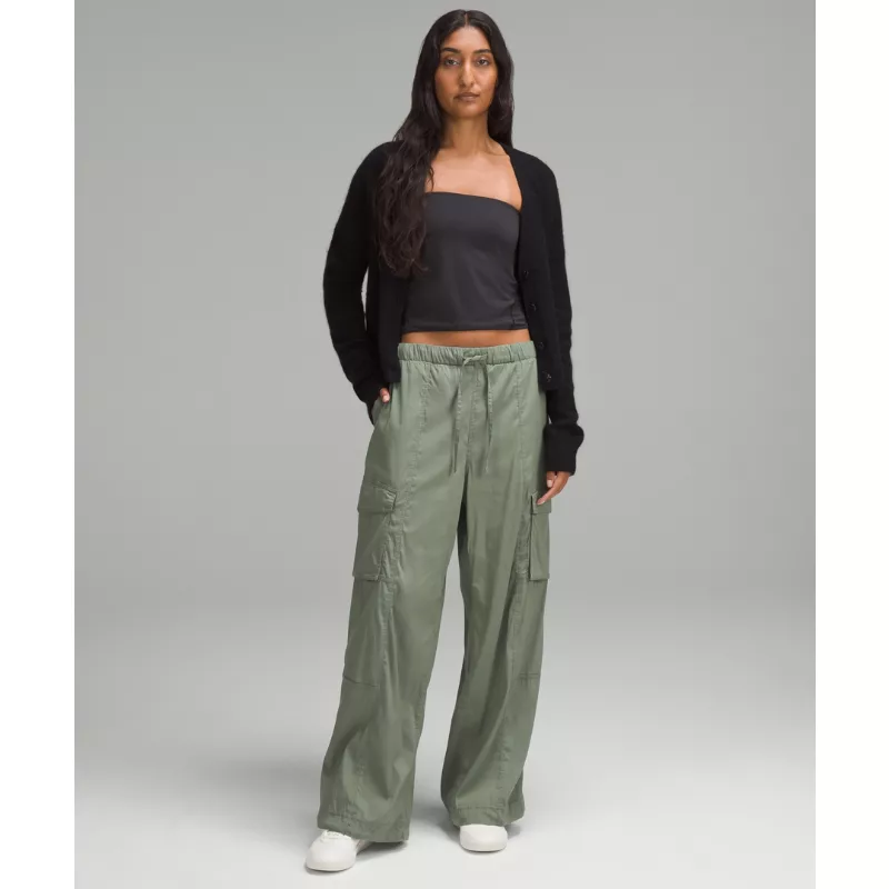 Lightweight Adjustable Mid-Rise Cargo Pant