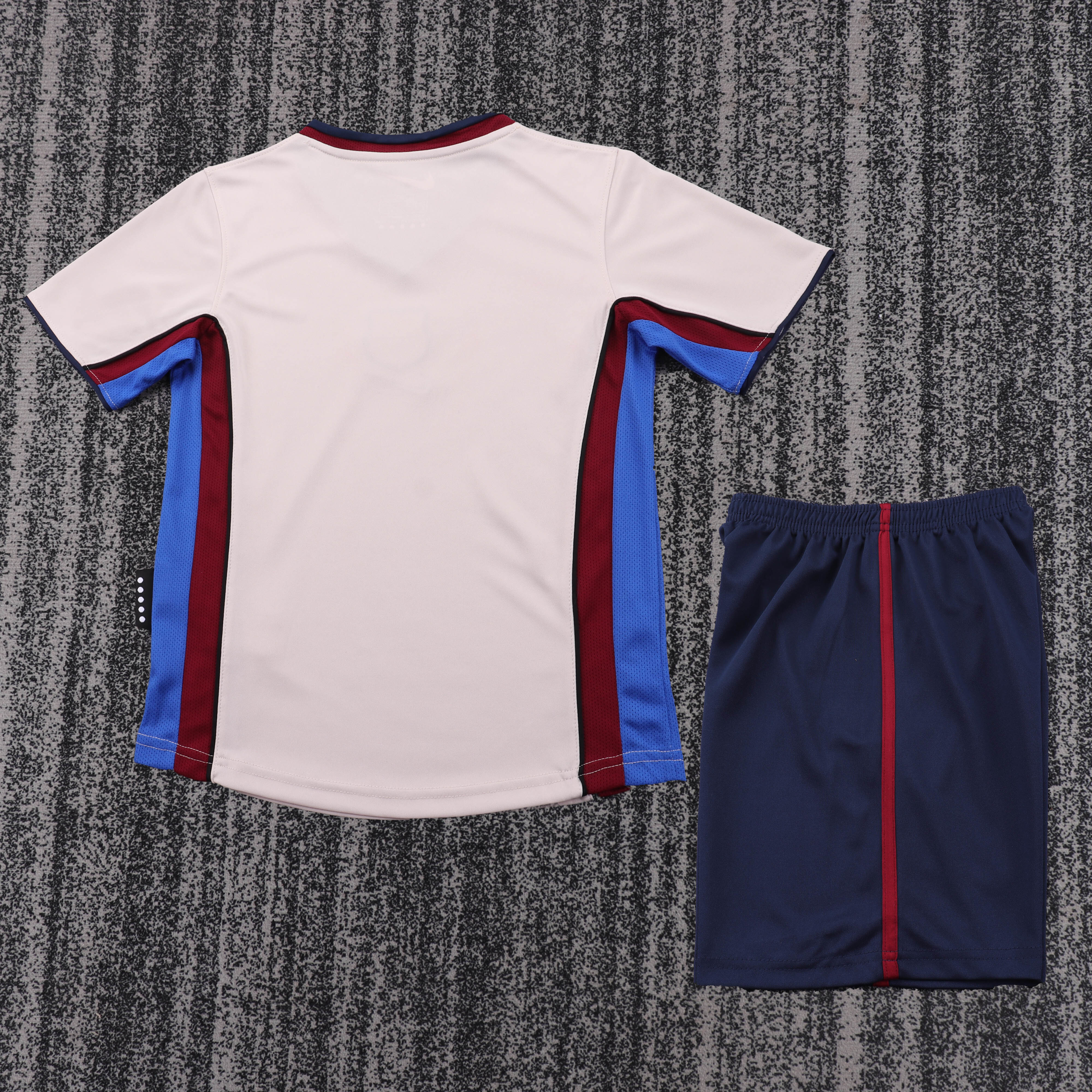 1998/1999 Barcelona Away Retro Kids Kit(Kids Kit)