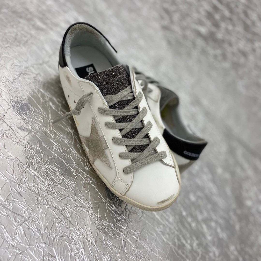 Golden Goose Super Star Dirty shoes made of top-grain cowhide