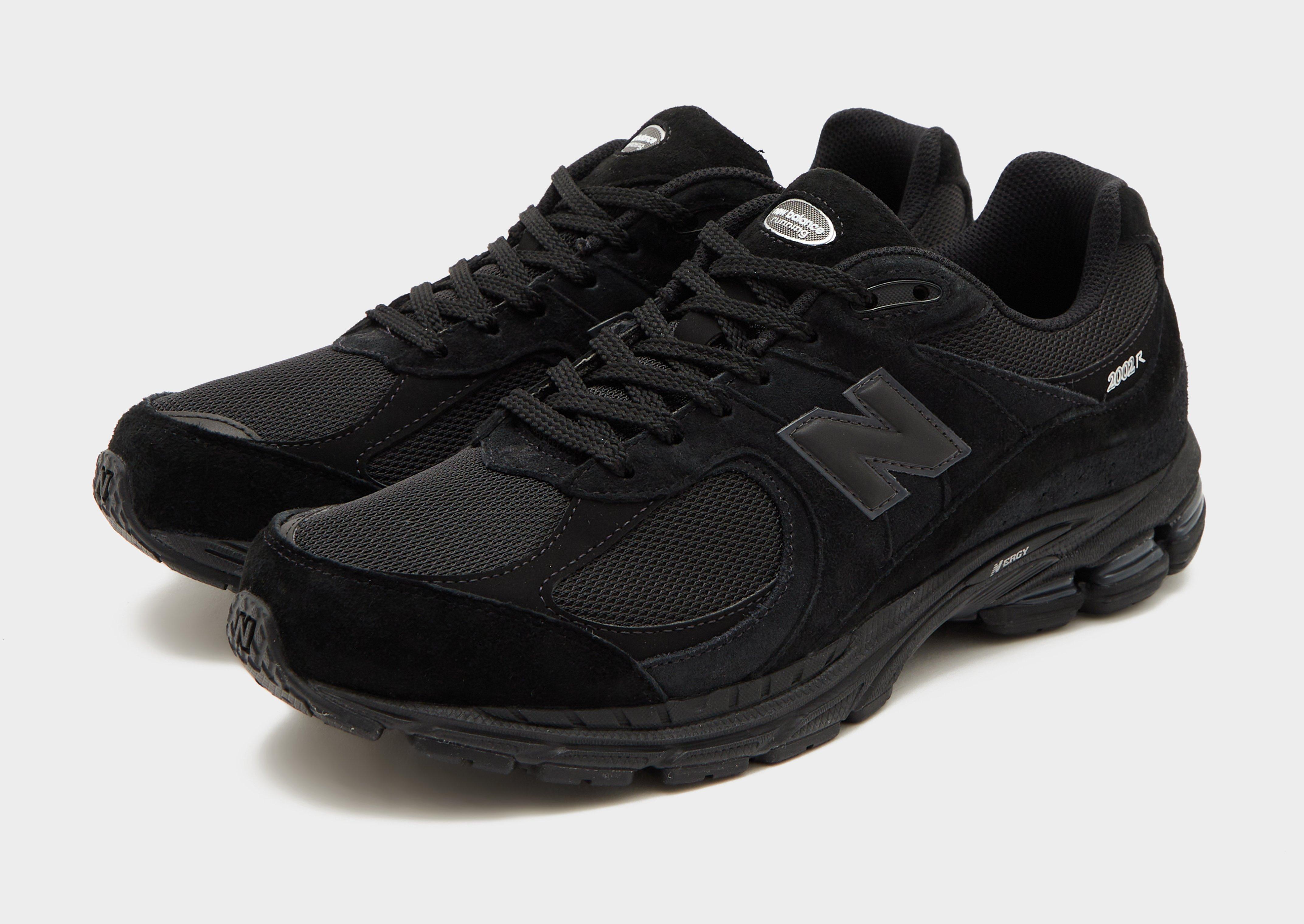 New Balance 2002R