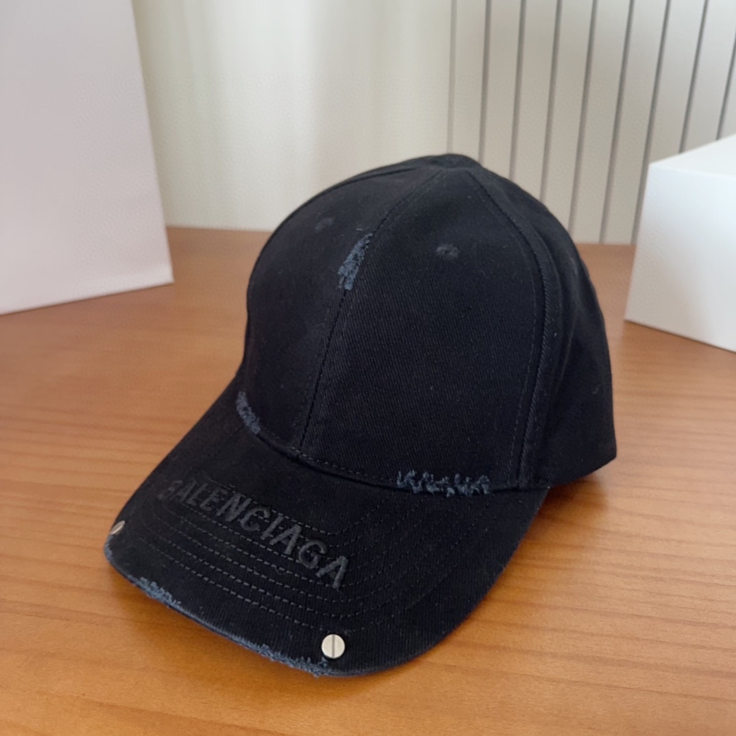 Balenciaga Baseball Cap