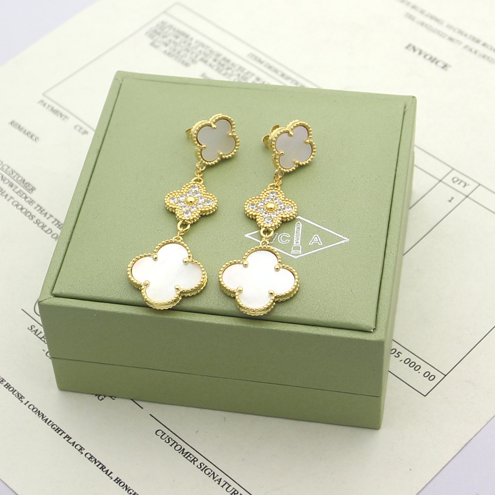 Van Cleef & Arpels Earrings