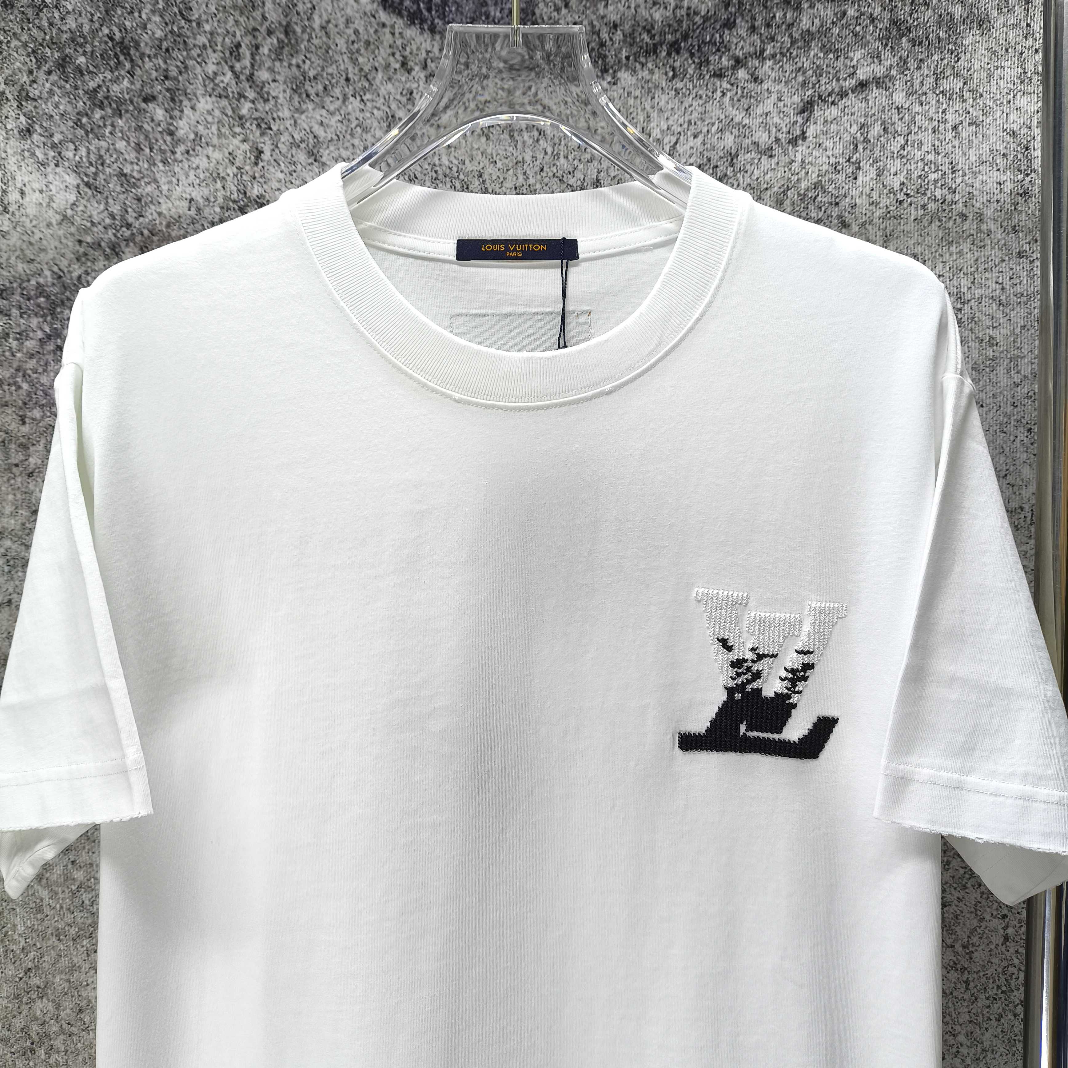 Louis Vuitton 2026ss New T Shirt  Size S-XXL