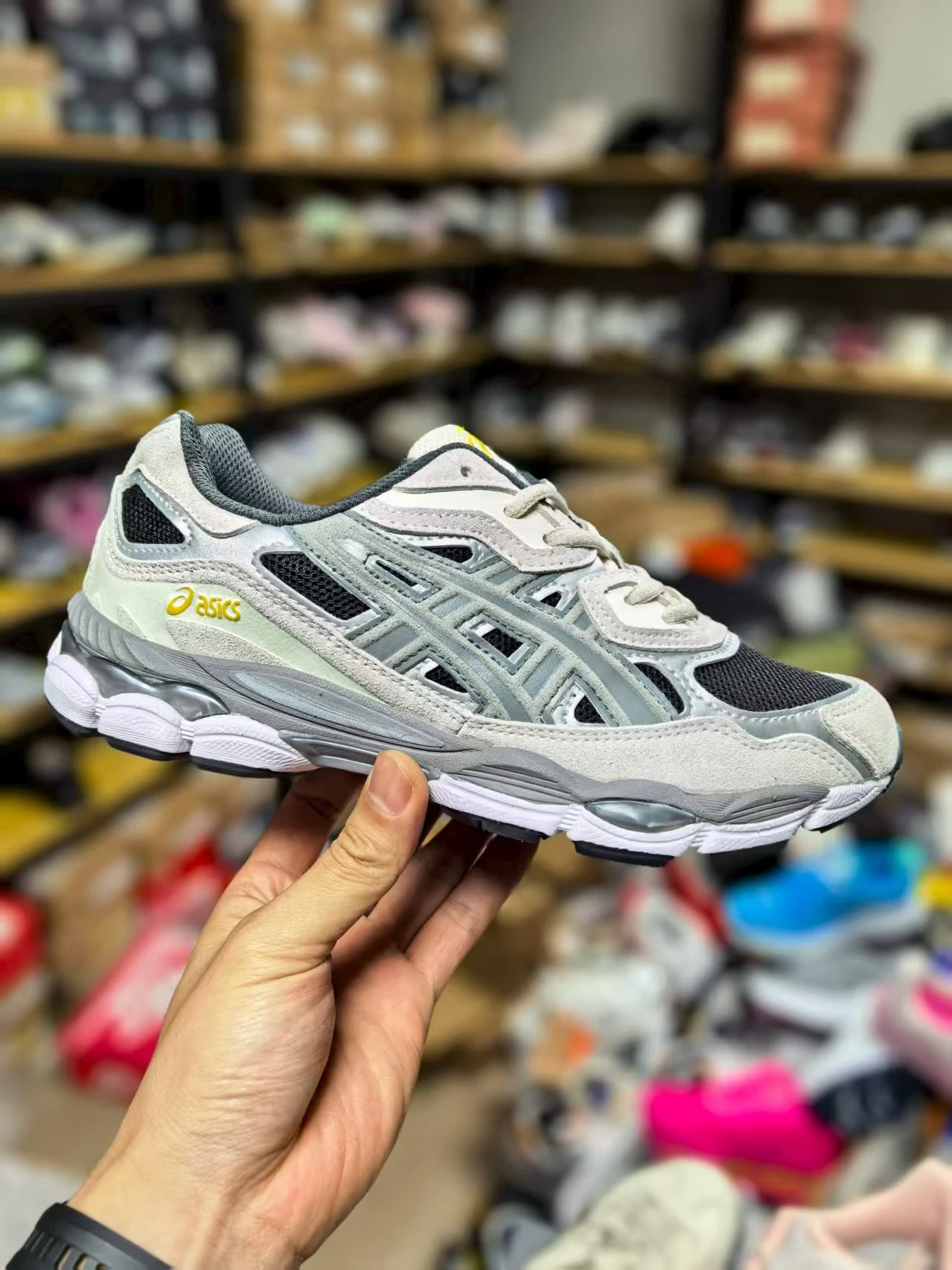 ASICS shoes, top quality