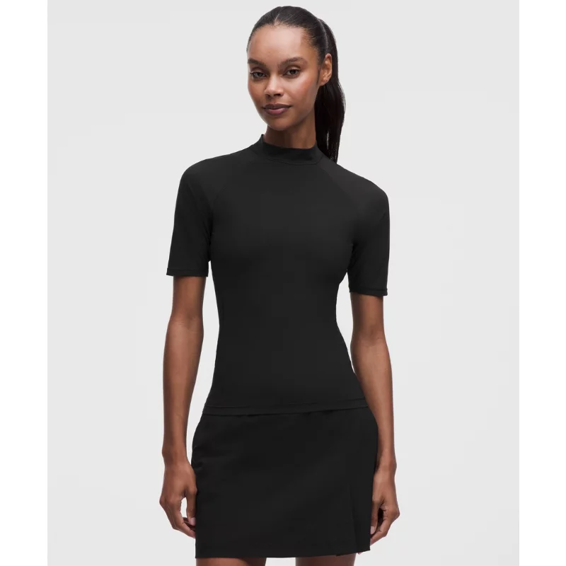 Lightweight Mockneck Short-Sleeve Shirt