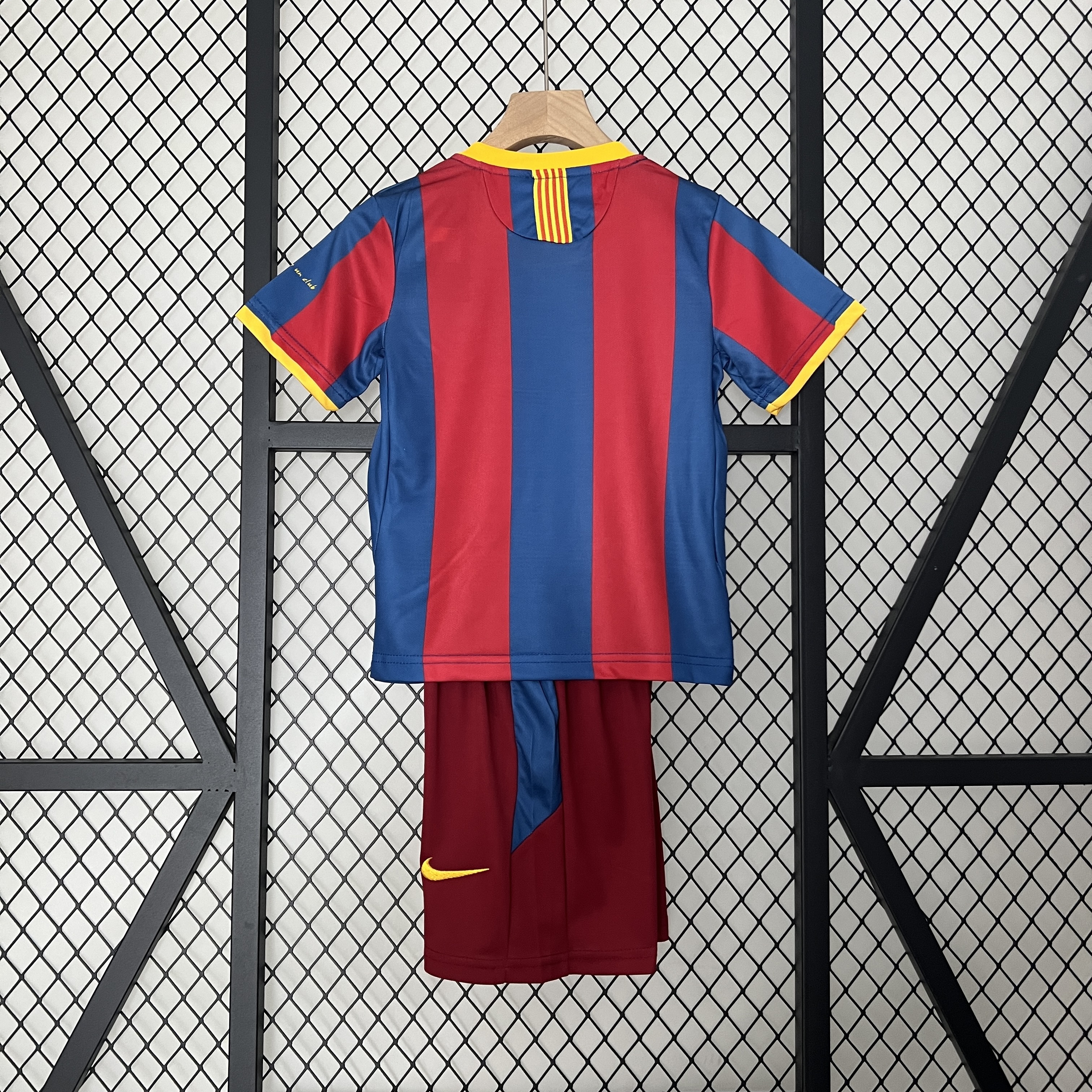 2010/2011 Barcelona home Retro Kids Kit(Kids Kit)