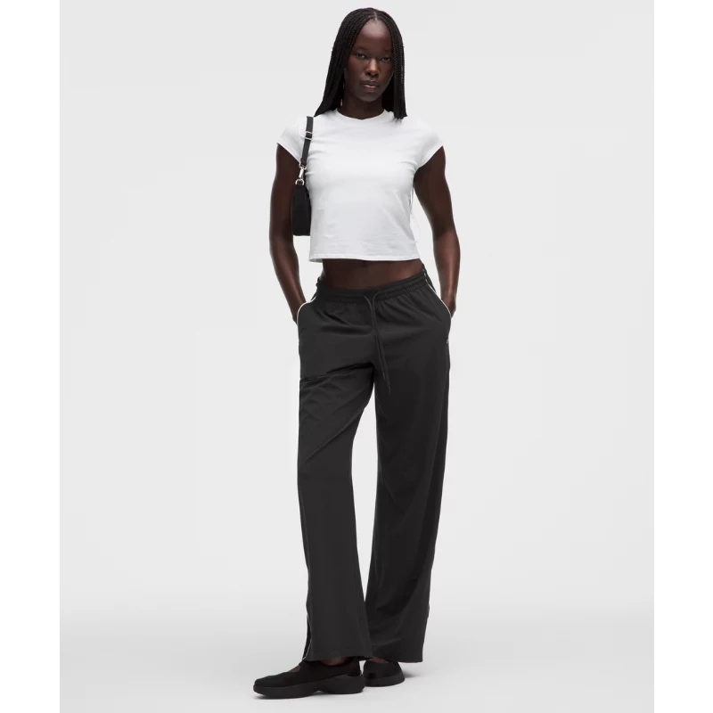 Court Rival Wide-Leg Track Pant Regular Stitched Logo