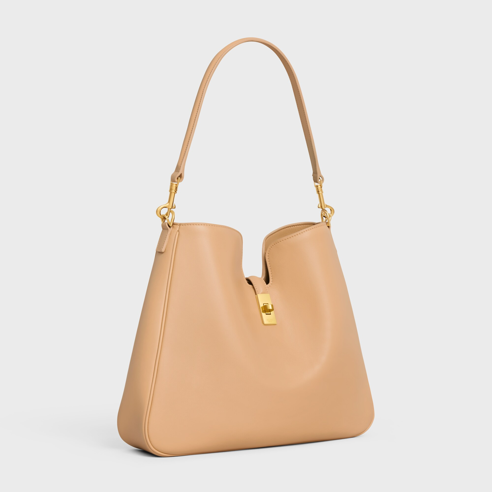 MEDIUM CAMILLE 16 SOFT BAG IN SMOOTH CALFSKIN Light Sand